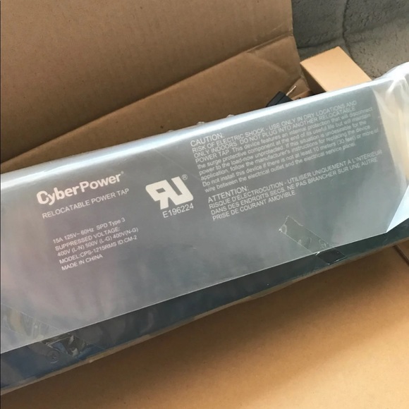 CyberPower Rackbar CPS1215RMS - Picture 4 of 4